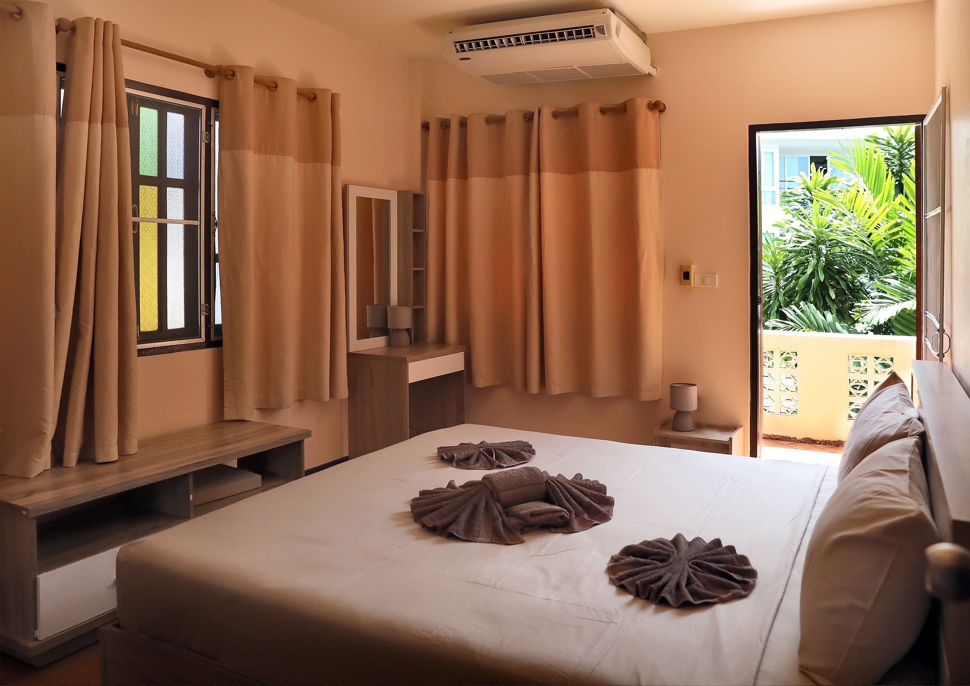 Villa Kamala Beach Extérieur photo